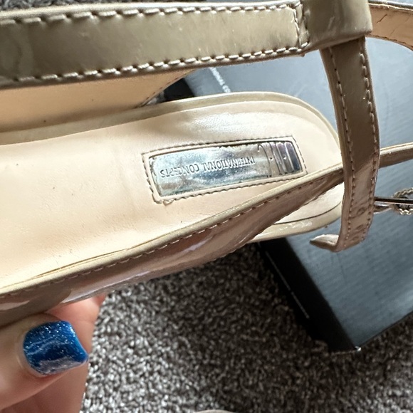 INC International Concepts Slingback Heels Oatmeal Size 7.5 - Picture 9 of 10